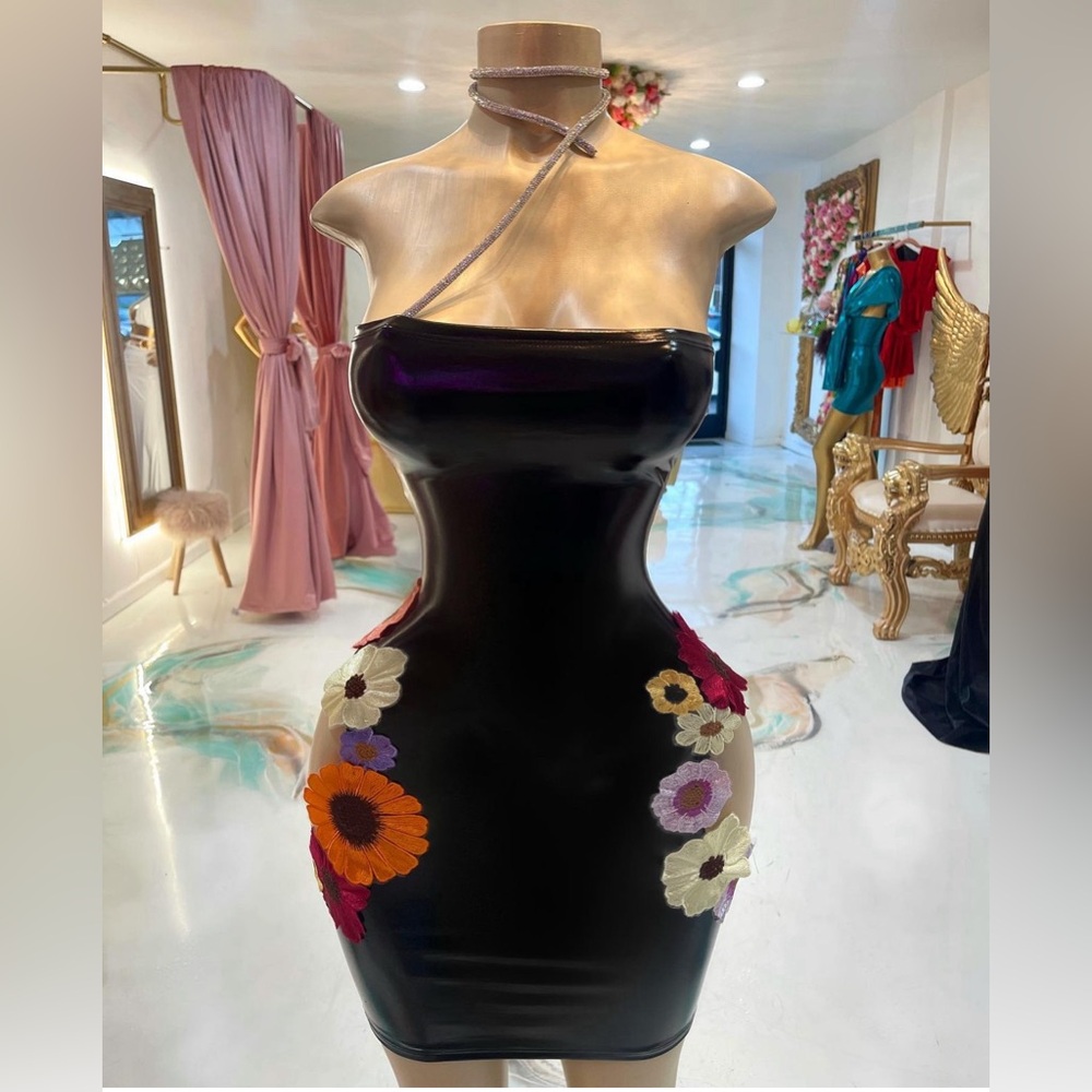 J Lorainne Design Dress size Large